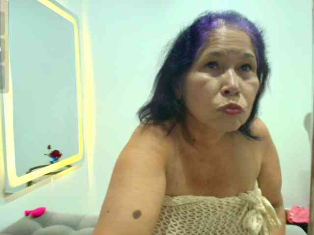 girl-amada webcam