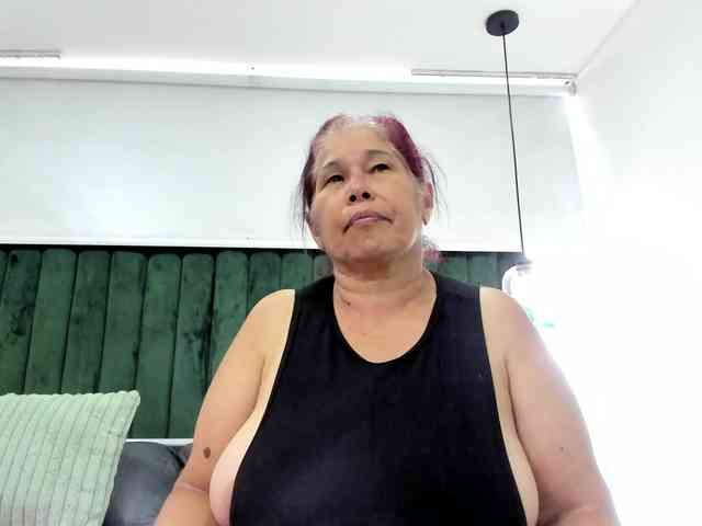 girl-amada webcam