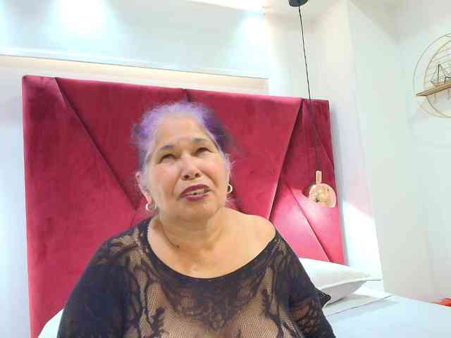 girl-amada webcam