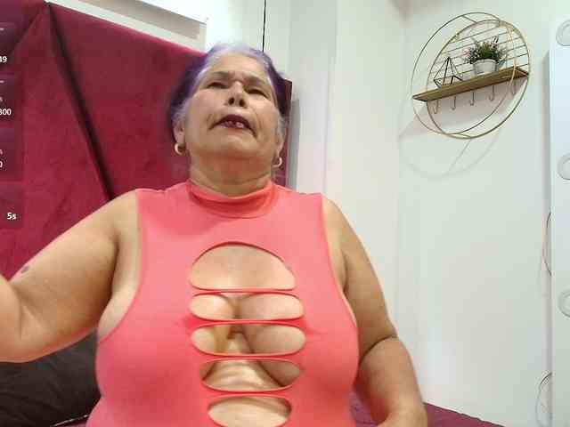 girl-amada webcam