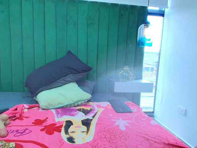 girl-amada webcam