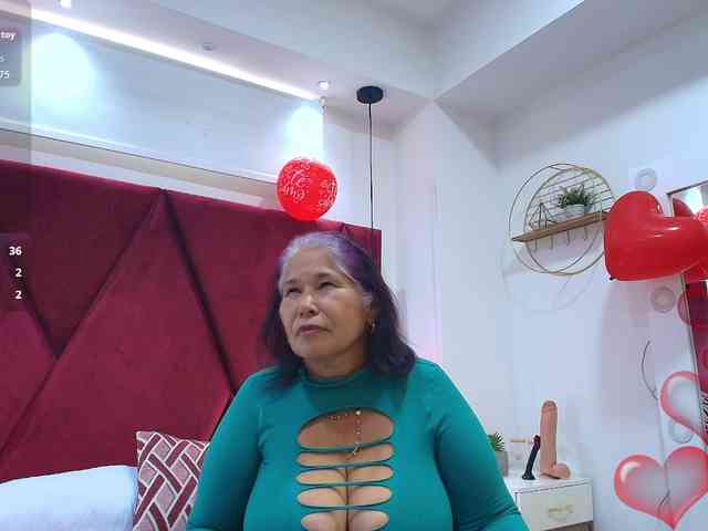 girl-amada webcam