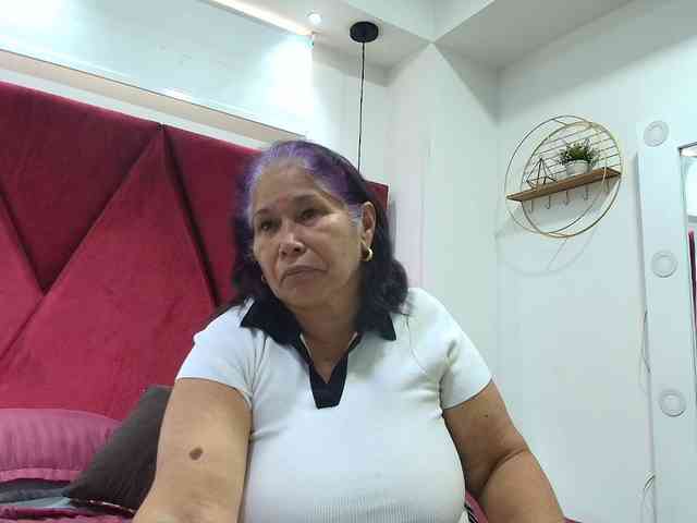 girl-amada webcam