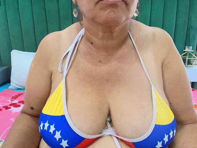 girl-amada webcam