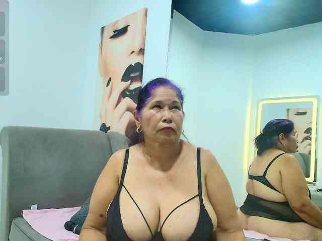 girl-amada webcam