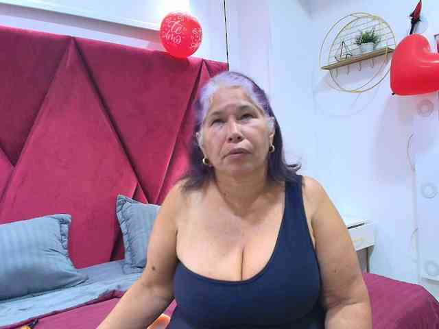 girl-amada