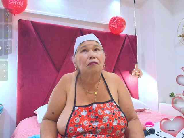 girl-amada webcam
