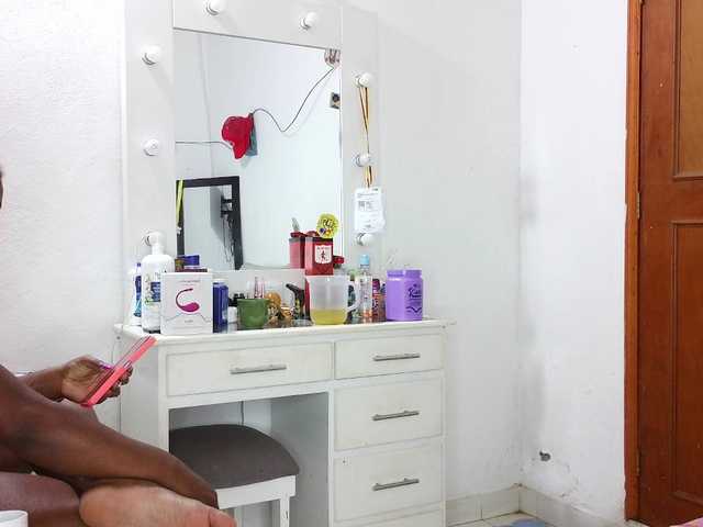 sexyebonypov live cam on BongaCams