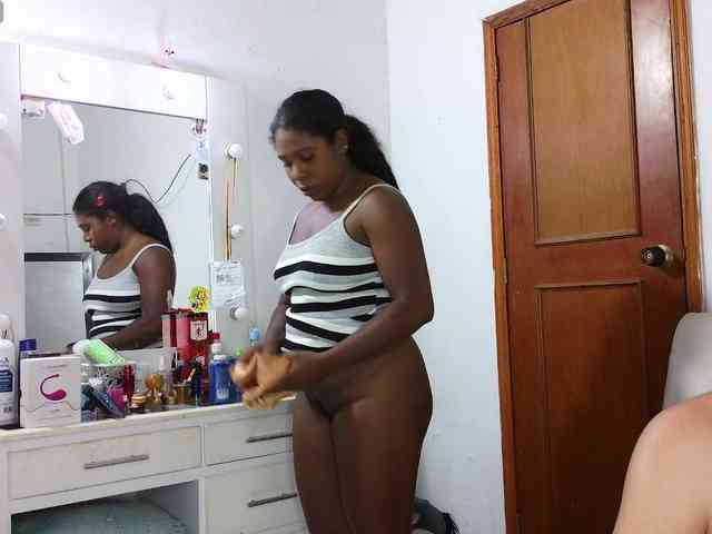 karen_milf webcam