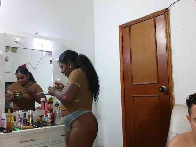 karen_milf webcam