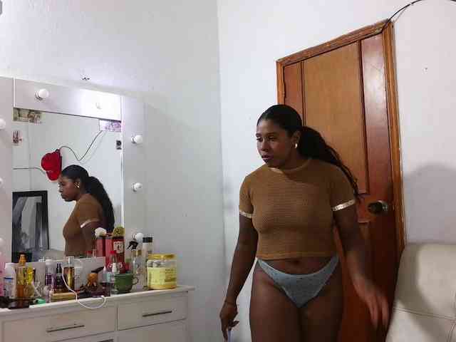 karen_milf webcam