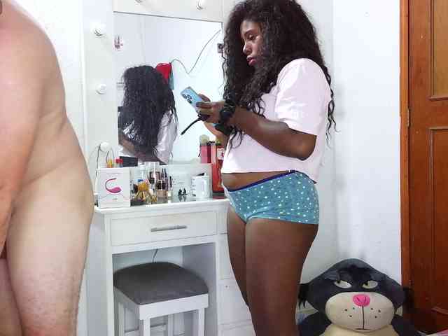 karen_milf webcam