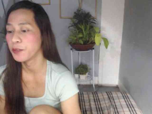 DaveCarel Live Webcam on BongaCams