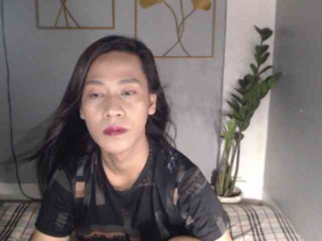 DaveCarel Live Webcam on BongaCams