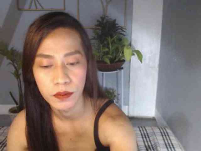 foxyfairysuckable's live room