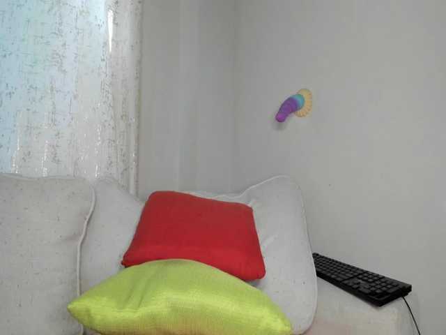 bigboobsh live cam on BongaCams