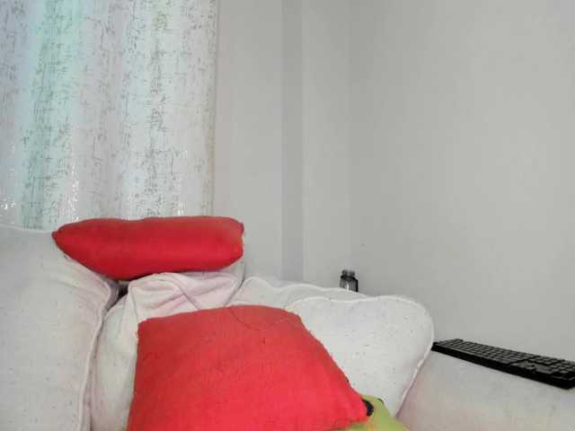 bigboobsh live cam on BongaCams