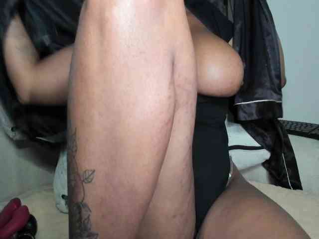 bigboobsh webcam