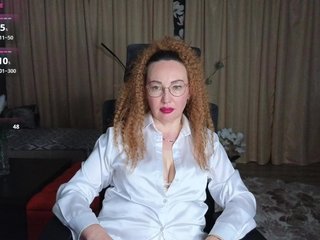 Pink-Lips Porn Show