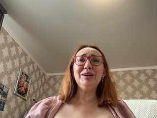 Pink-Lips Porn Show