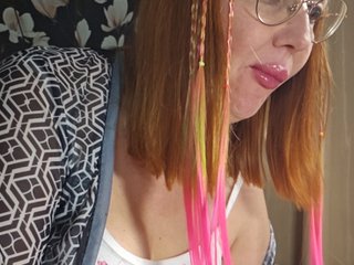 Pink-Lips Porn Show