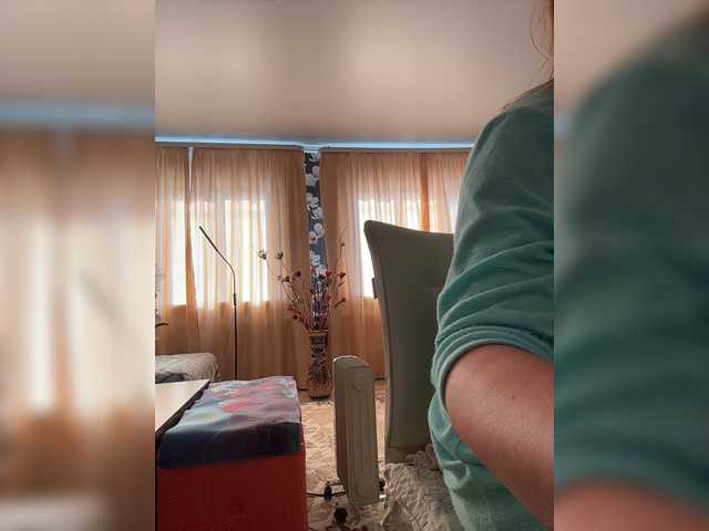 Pink-Lips live cam on BongaCams