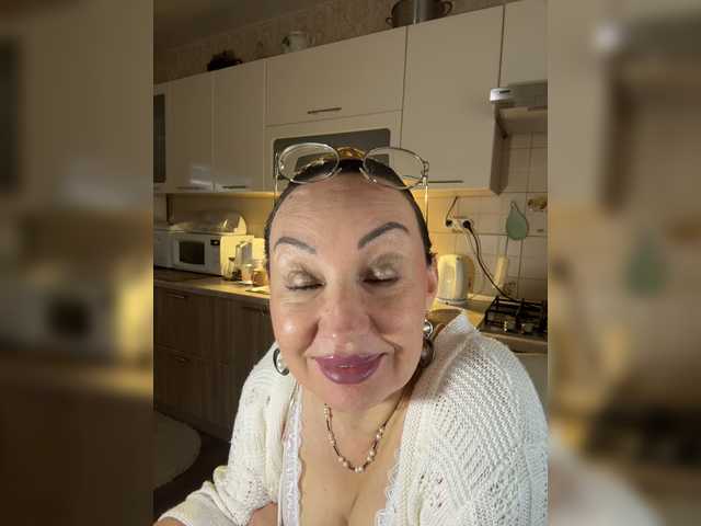 Pink-Lips live cam on BongaCams