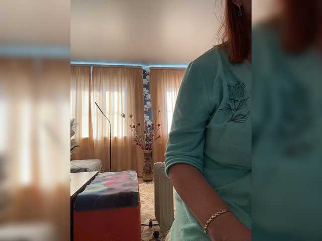 Pink-Lips live cam