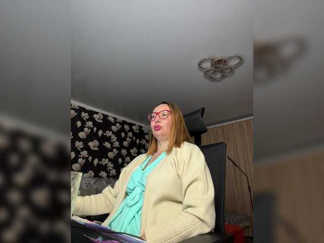 Pink-Lips live cam on BongaCams