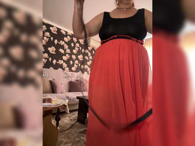 Pink-Lips, live now on BongaCams