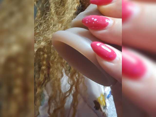 Pink-Lips live cam on BongaCams