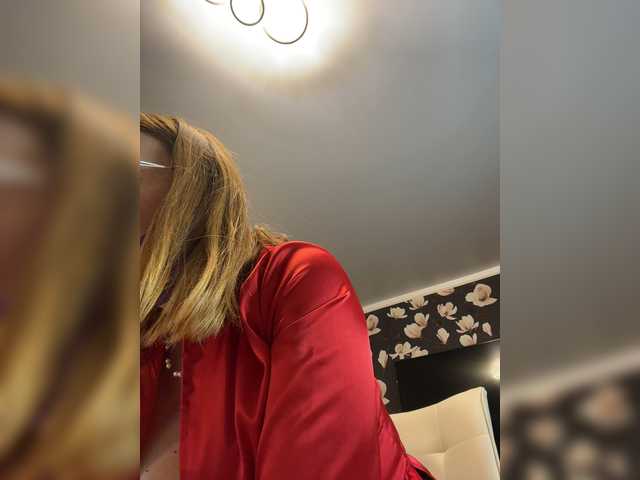pink-lips online