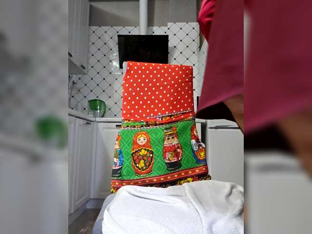 Pink-Lips's BongaCams show and profile