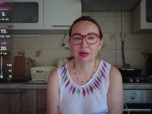 pink-lips online