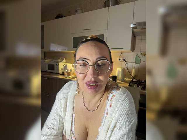 Pink-Lips live cam on BongaCams