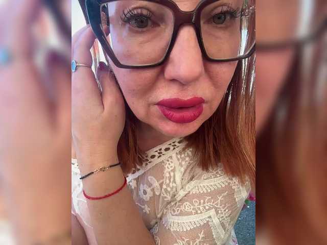 Preview of pink-lips