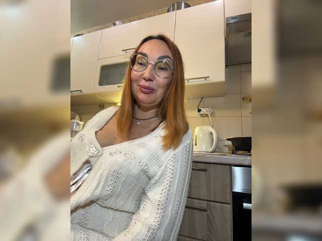 Pink-Lips live cam on BongaCams