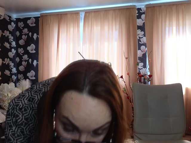 Pink-Lips live cam on BongaCams