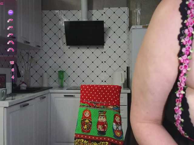 Pink-Lips's BongaCams show and profile