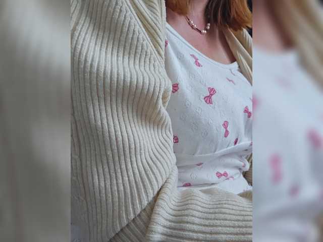 Pink-Lips live cam on BongaCams