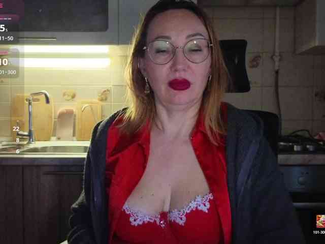Ten model jest teraz na żywo. Pink-Lips