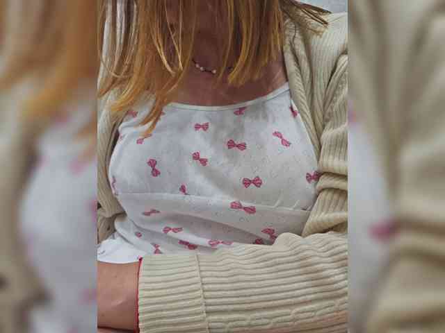 Pink-Lips webcam