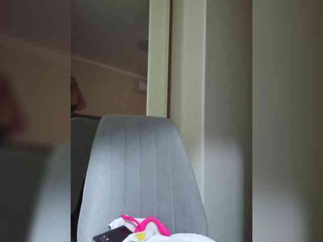 Pink-Lips webcam