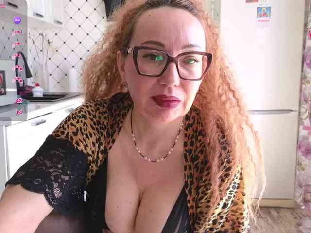 Pink-Lips Live Webcam on BongaCams