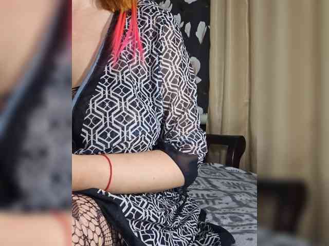 Pink-Lips webcam