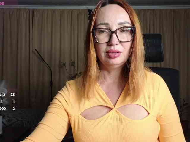 Pink-Lips webcam