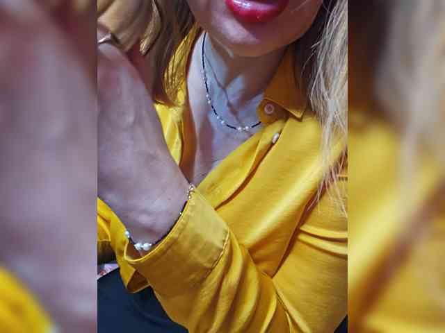 Pink-Lips webcam