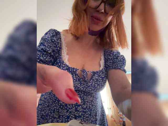 Pink-Lips webcam