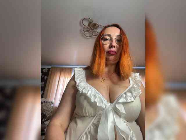 Pink-Lips webcam
