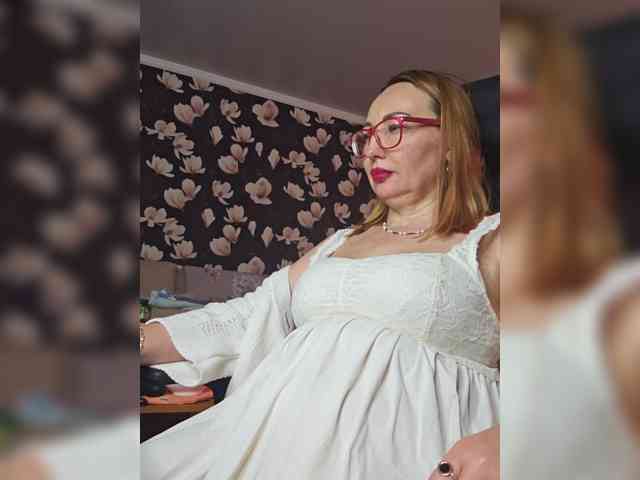 Pink-Lips webcam